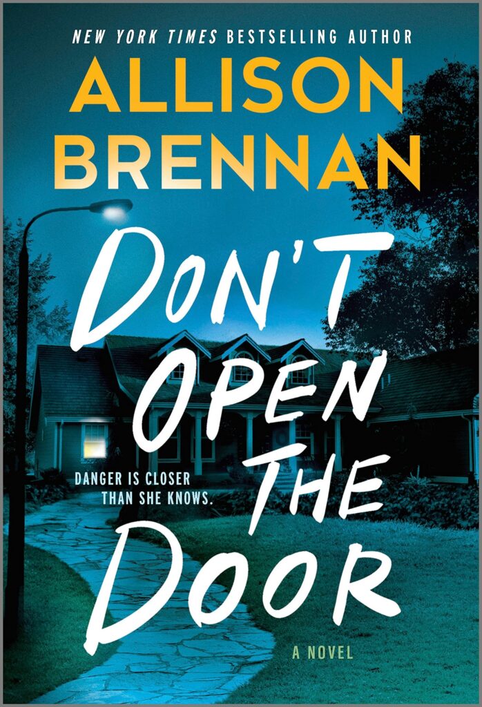 Don't Open The Door (Regan Merritt #2)